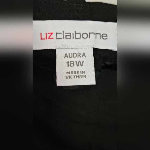 Liz Claiborne 18W Classic Black Women's Trousers NWT - Picture 4 of 5